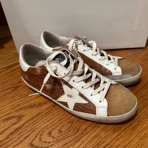 Golden Goose Tan Suede & Croc Print Superstar Size 8 Like New  *Limited Edition*
